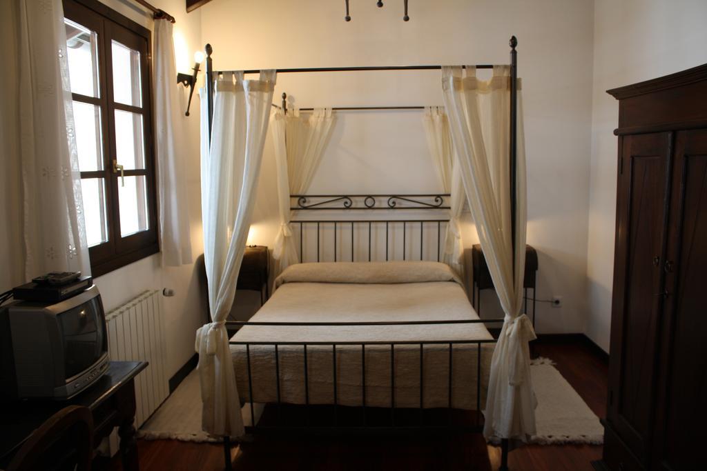 Hotel Spa Atxaspi Лесака Екстериор снимка